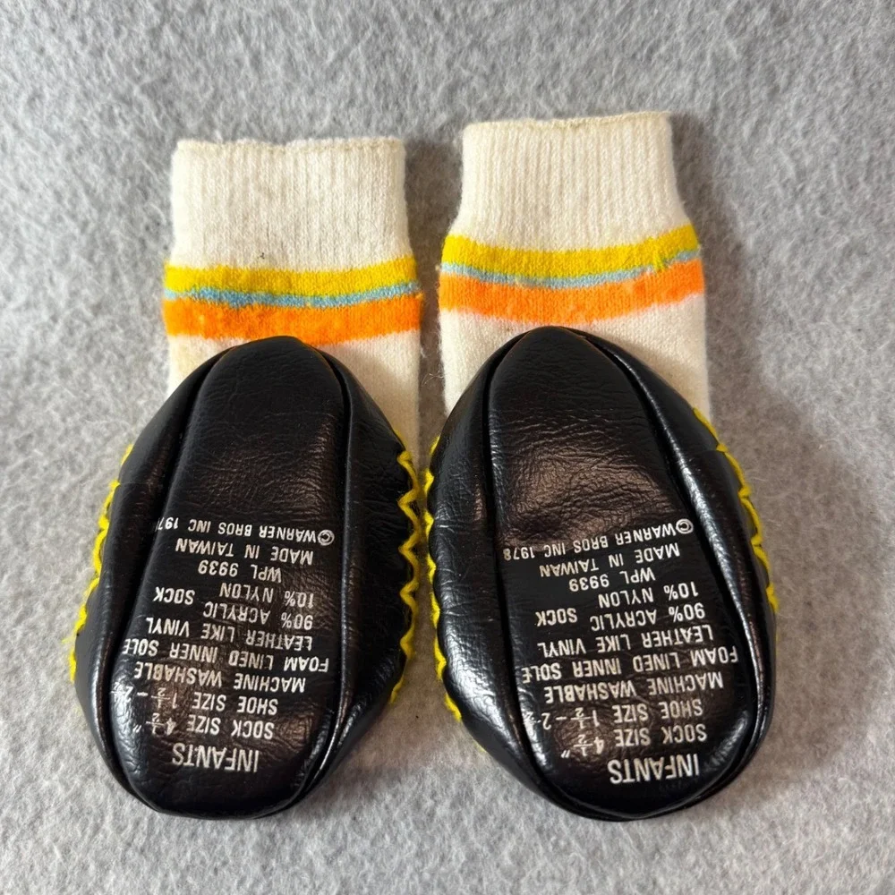 Warner Bros Tweety Bird Slipper Socks Infant 1978 Vintage Booties *flawed